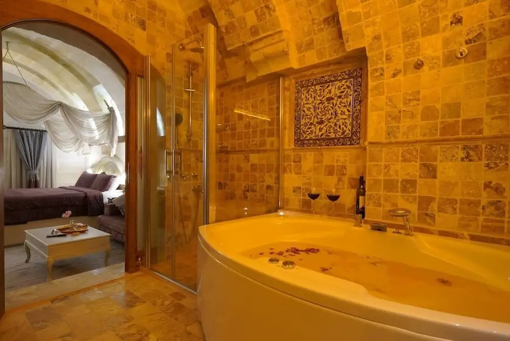 Arte Cave Hotel