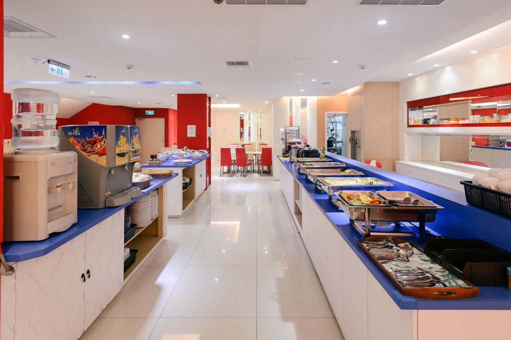 i-Deal Hotel