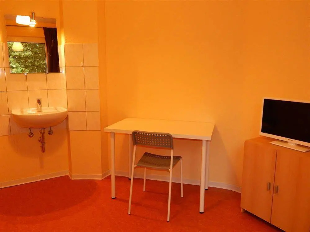 HOME at FRIENDS - City - Zu Hause bei Freunden