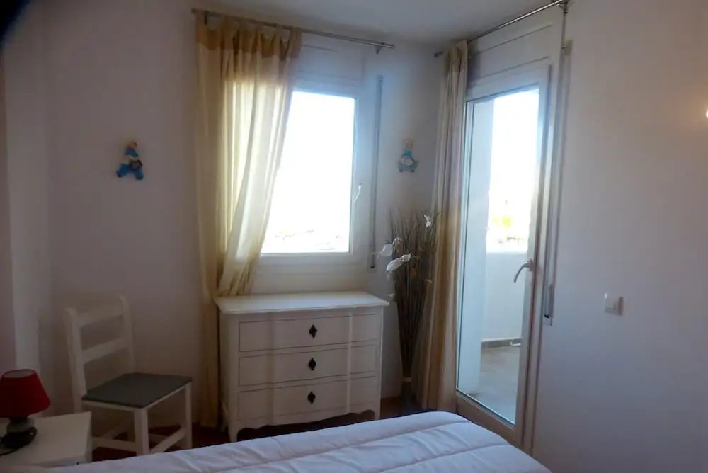 Apartment With 2 Bedrooms in Roses, With Wonderful Lake View, Shared Pool, Terrace - 1 km From the Beach