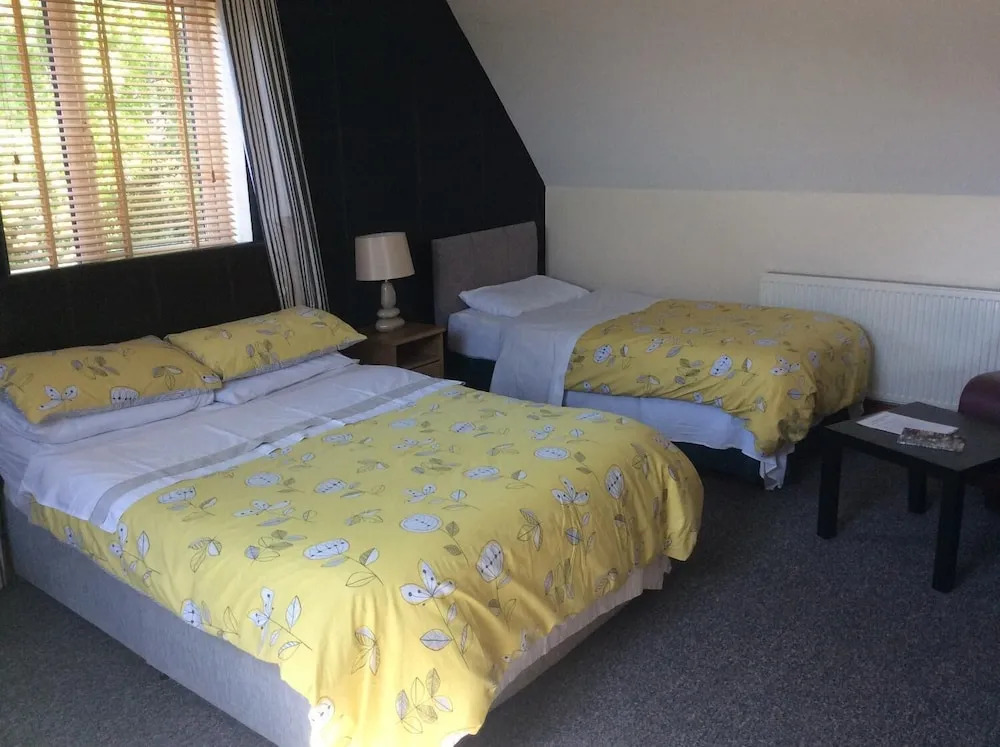 Coach House Suites