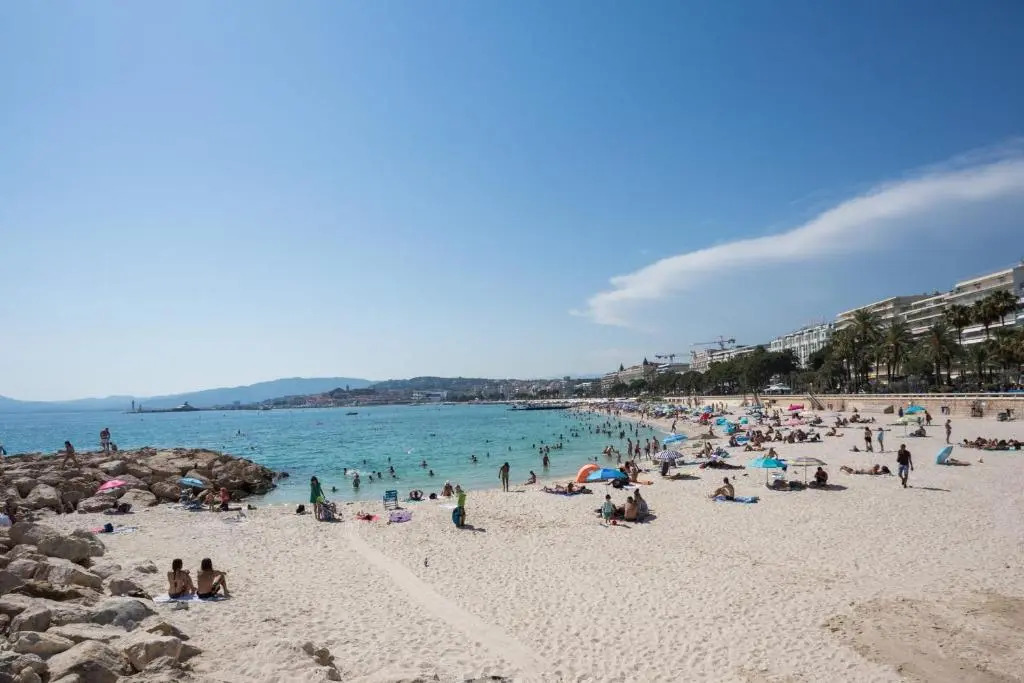 85 Sq.M. 3 Bdrm Apartment Pointe Croisette/Beaches by Olidesi