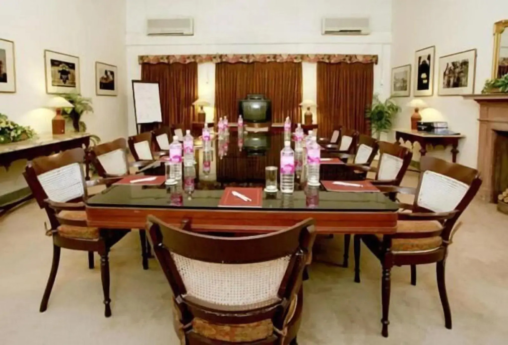 Karni Bhawan Palace
