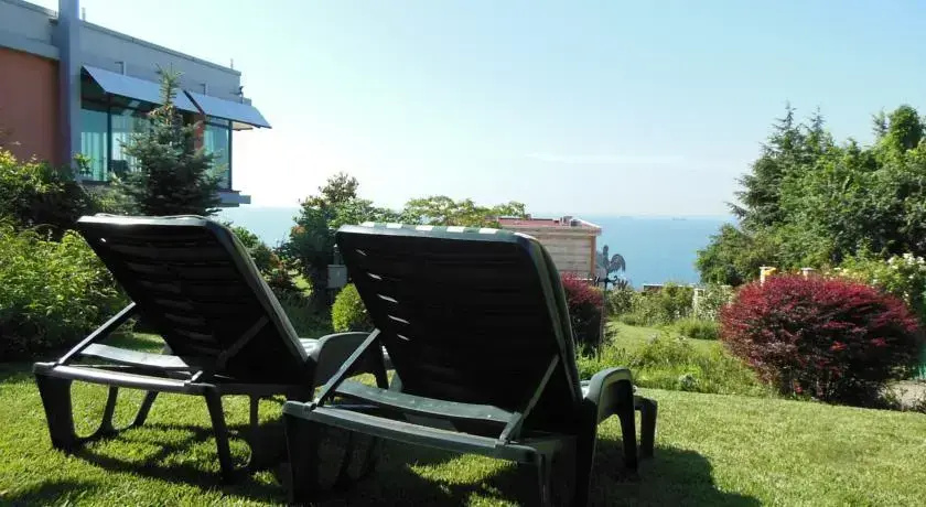 St.Nikola Holiday Home