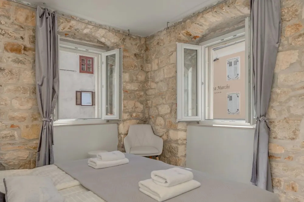 Marti Luxury Rooms