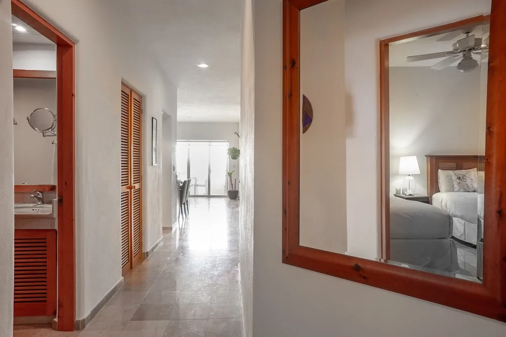 Costa Brava Apartments I Ocean Front