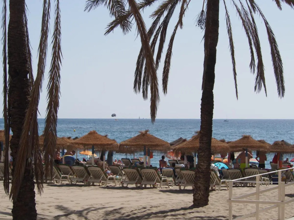 Terrace Costa Hotel