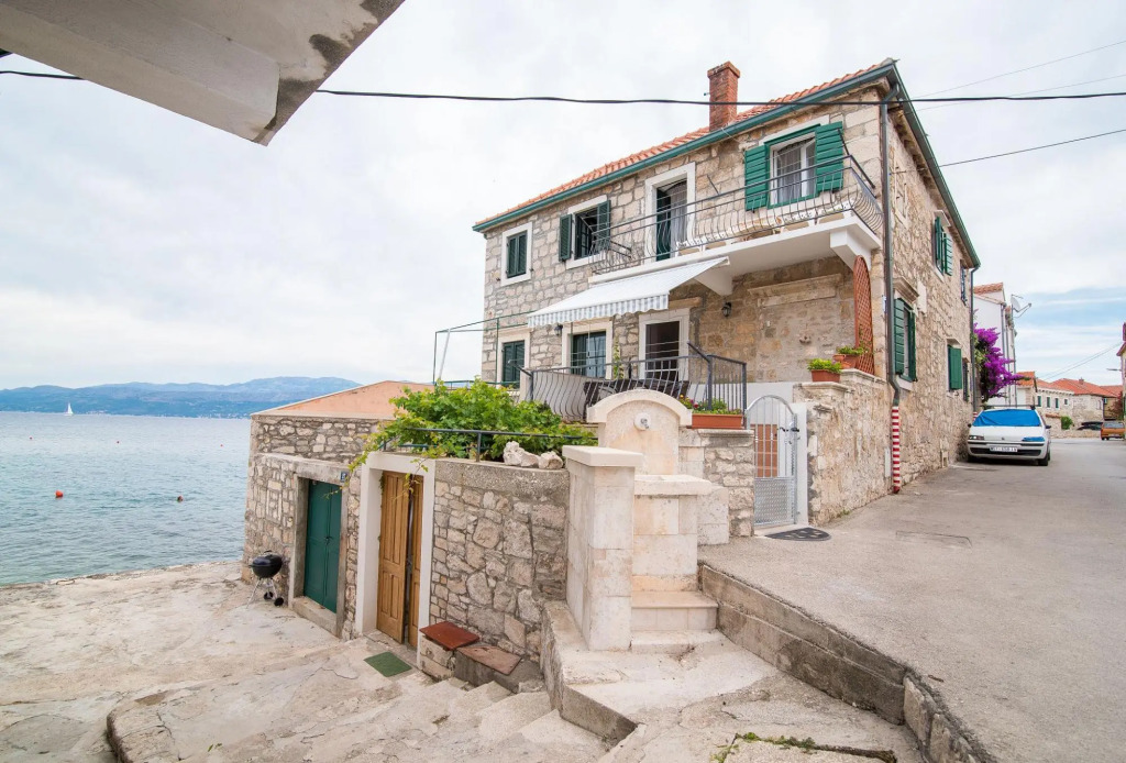 Sea Stone - Apartment by the Sea - A1