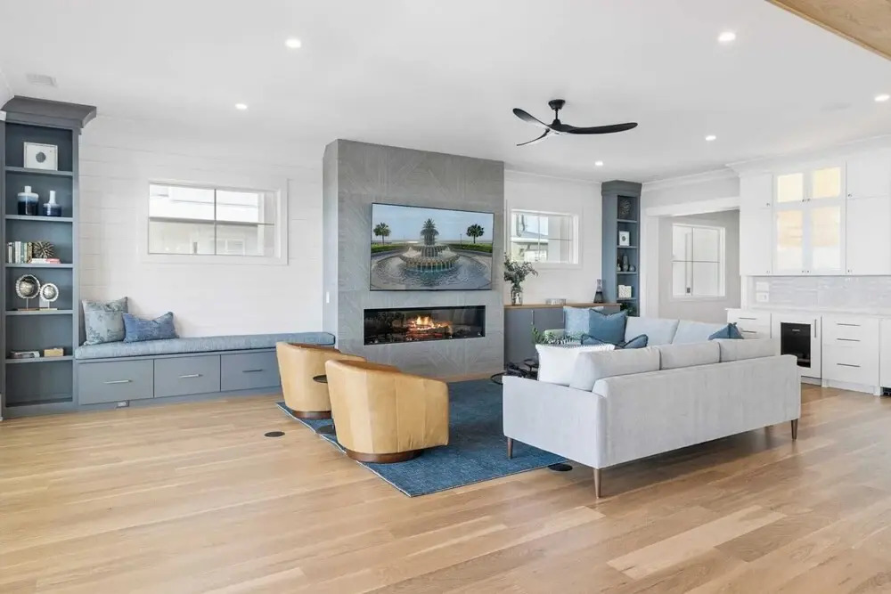 712 Ocean Blvd by Avantstay New Construction w/ Pool, Game Zone, Private Beach Access, and Oceanfront Views