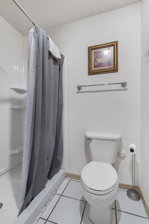 Swansons King Suite - 1.5 Miles From Branson