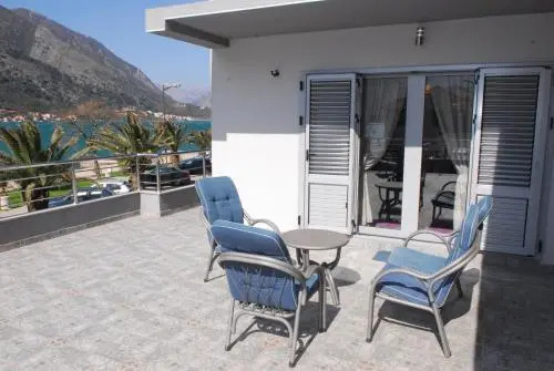 Bjelica Apartments Kotor