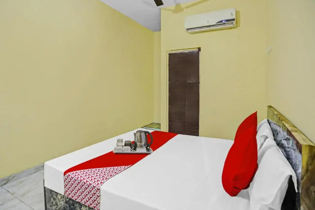 OYO Flagship Metro City Guest House