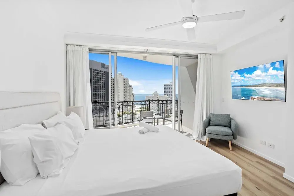 12th Floor Ocean Views in Chevron Towers