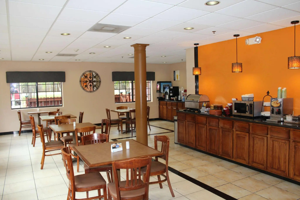 Best Western Plus The Woodlands