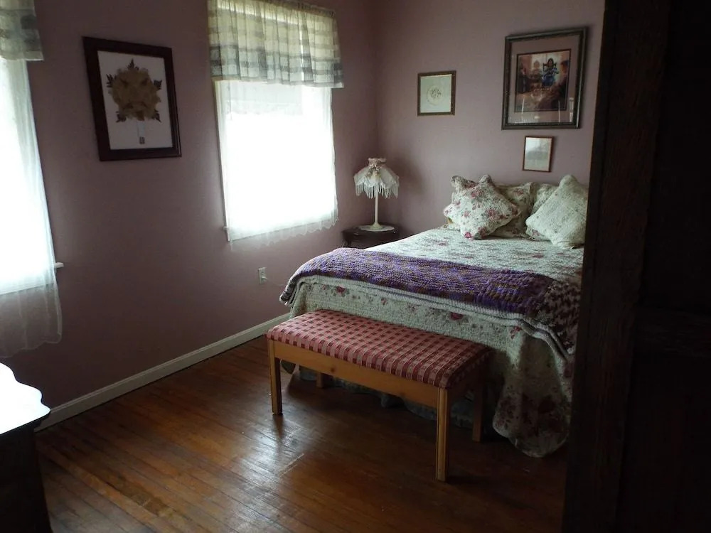 The Tillie Pierce House Inn