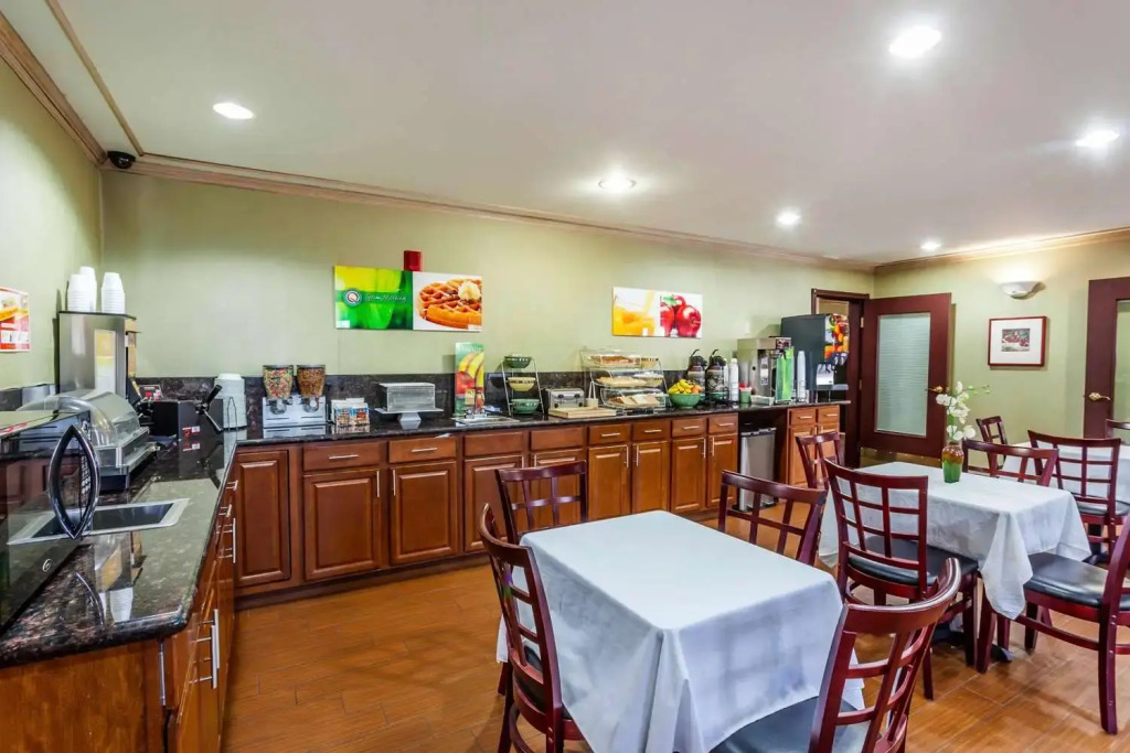 Quality Inn Arlington