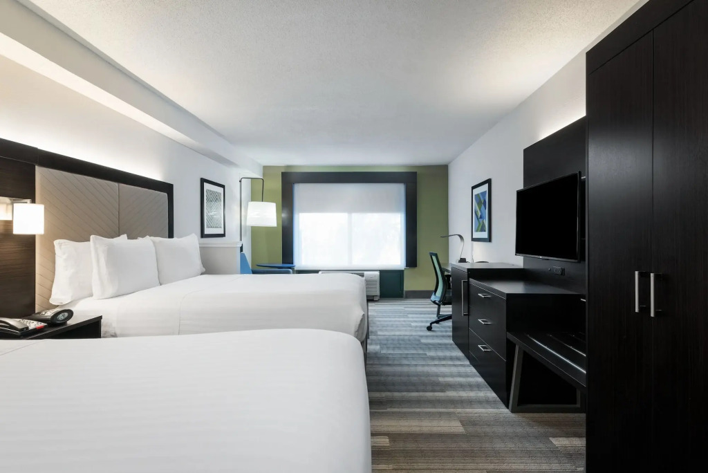 Holiday Inn Express & Suites Florence I-95 & I-20 Civic Ctr by IHG