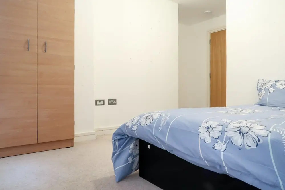 Diprose Court Deluxe Guest Room