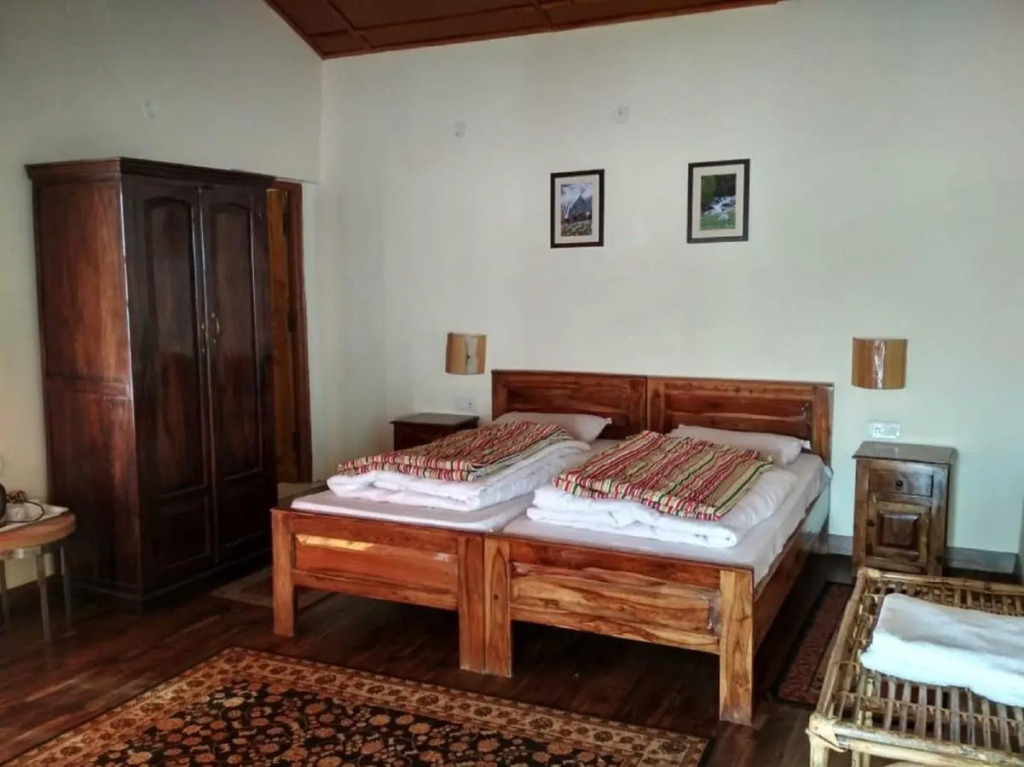 Tehri Retreat Sursingdhar, Near New Tehri & Kanatal, By Himalayan Eco Lodges