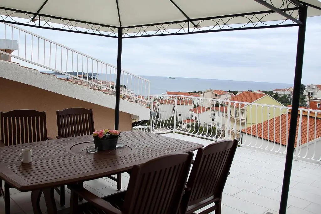 Apartments Silvija
