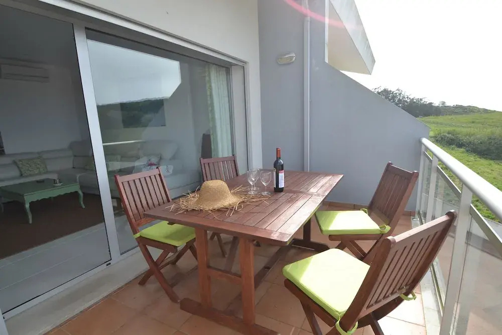 Vision - Ocean View in Nazar