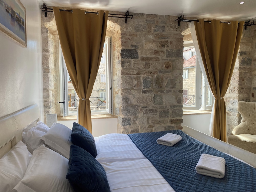 Luxury Rooms Lucija and Luka