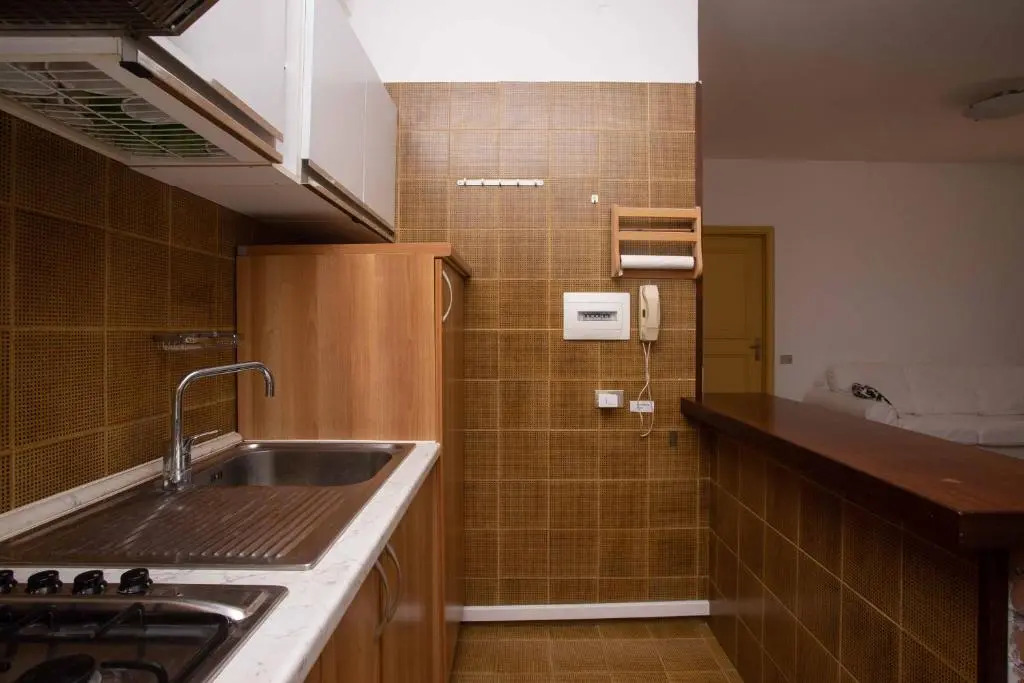 N222 - Numana, Delizioso Bilocale Con Portico