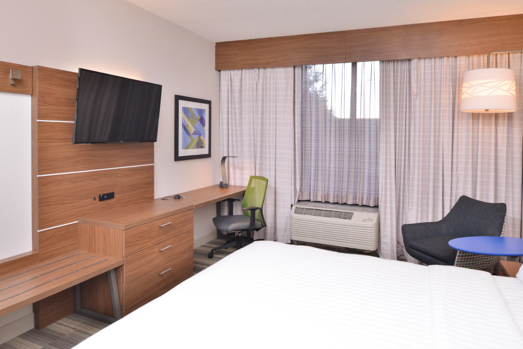 Holiday Inn Express & Suites Indianapolis Dtn-Conv Ctr Area by IHG