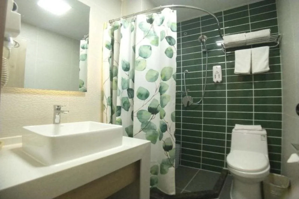 GreenTree Inn Xuzhou High Speed Railway Station Express Hotel