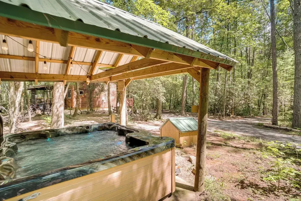 Helen Area Rustic Retreat ~ 5 Miles to Main Street