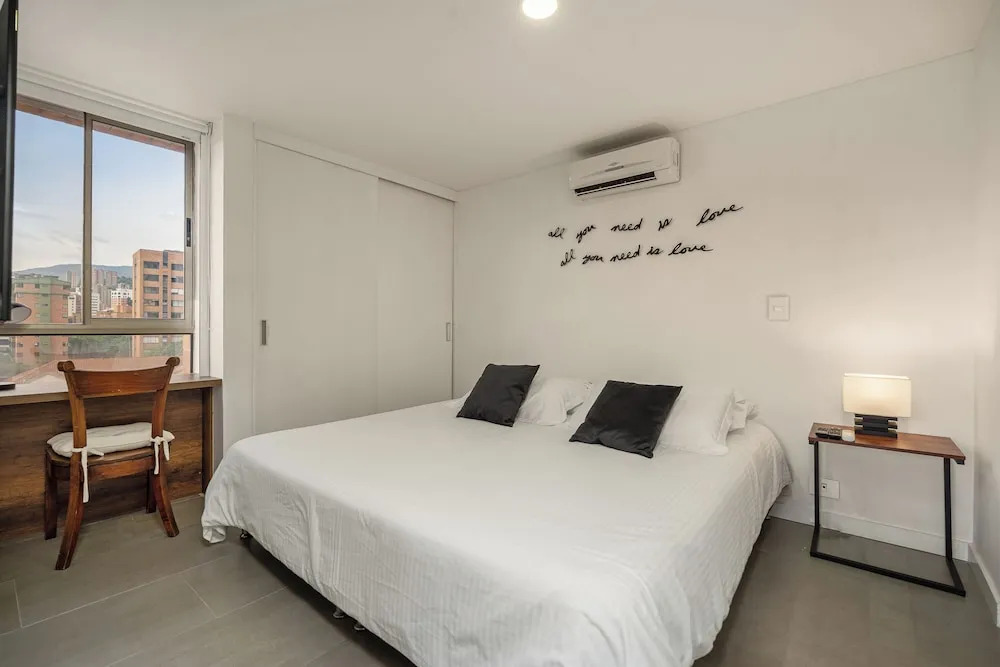 Apartamentos Alcazar Oviedo byHOUSY HOST