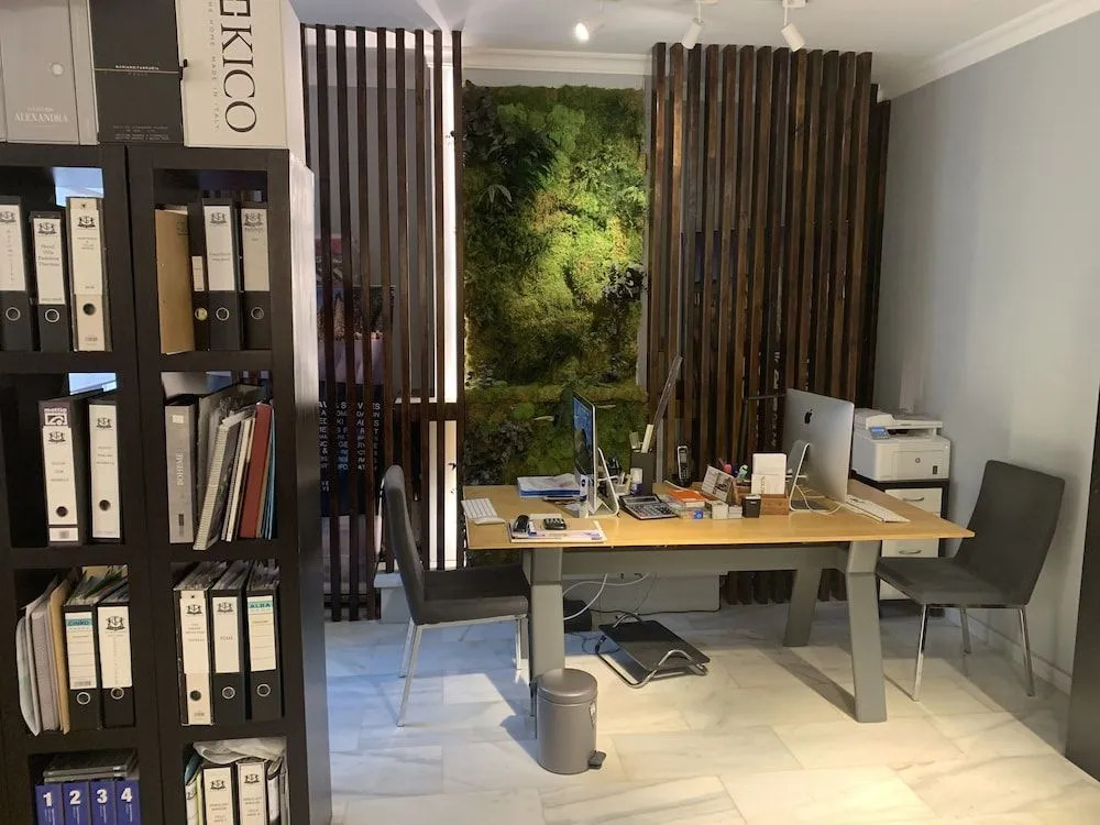 TGS & RUMEX Suites Banus