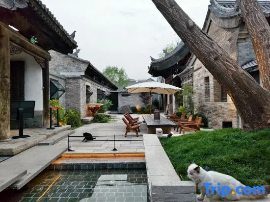 Zhouzhai Ksana JinShang Yard With Hot Spring