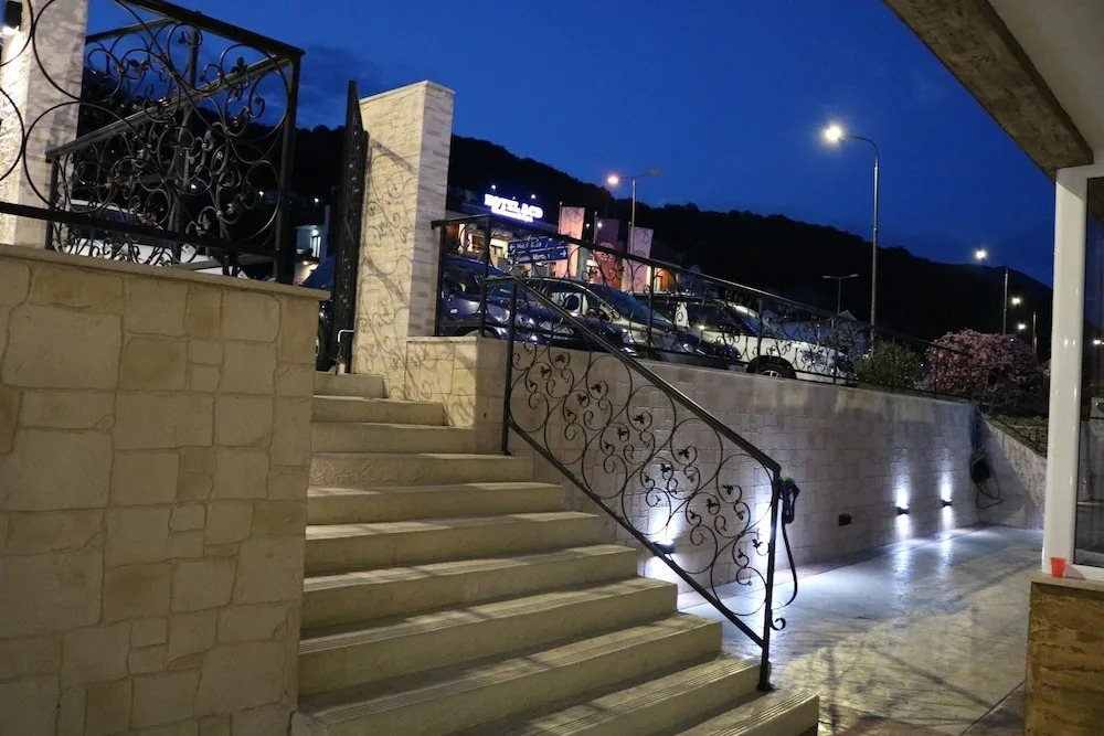 Hotel Maksim