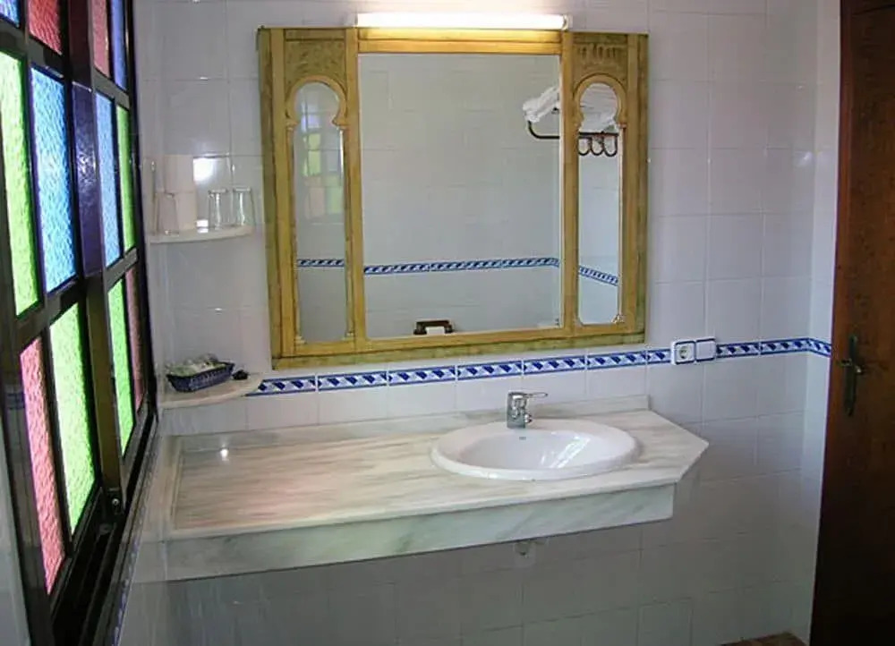 Hostal Alhambra
