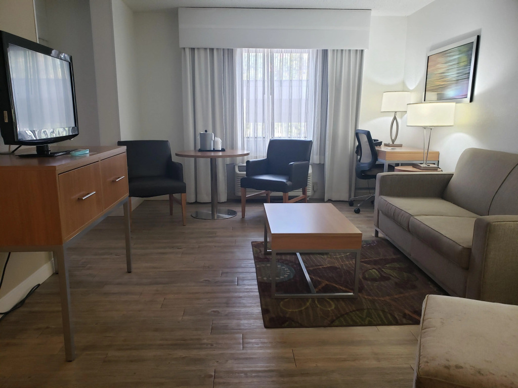 Holiday Inn Express Hotel Pittsburgh-North/Harmarville by IHG
