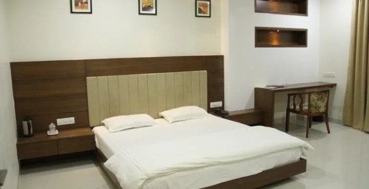 Hotel Avadh Inn