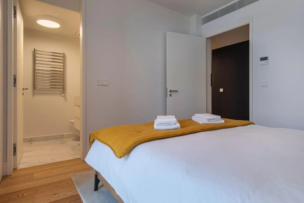 Stunning Apartment in Heart of Lisbon by LovelyStay