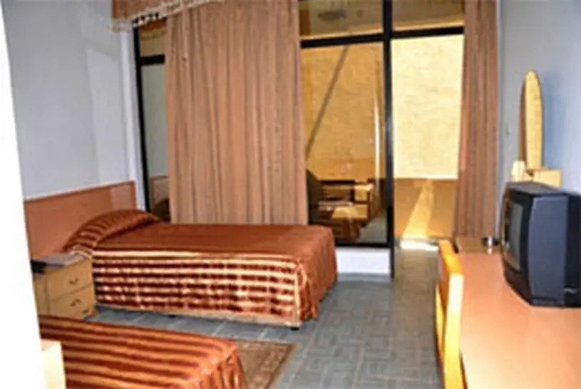 Alpha Palace Hotel