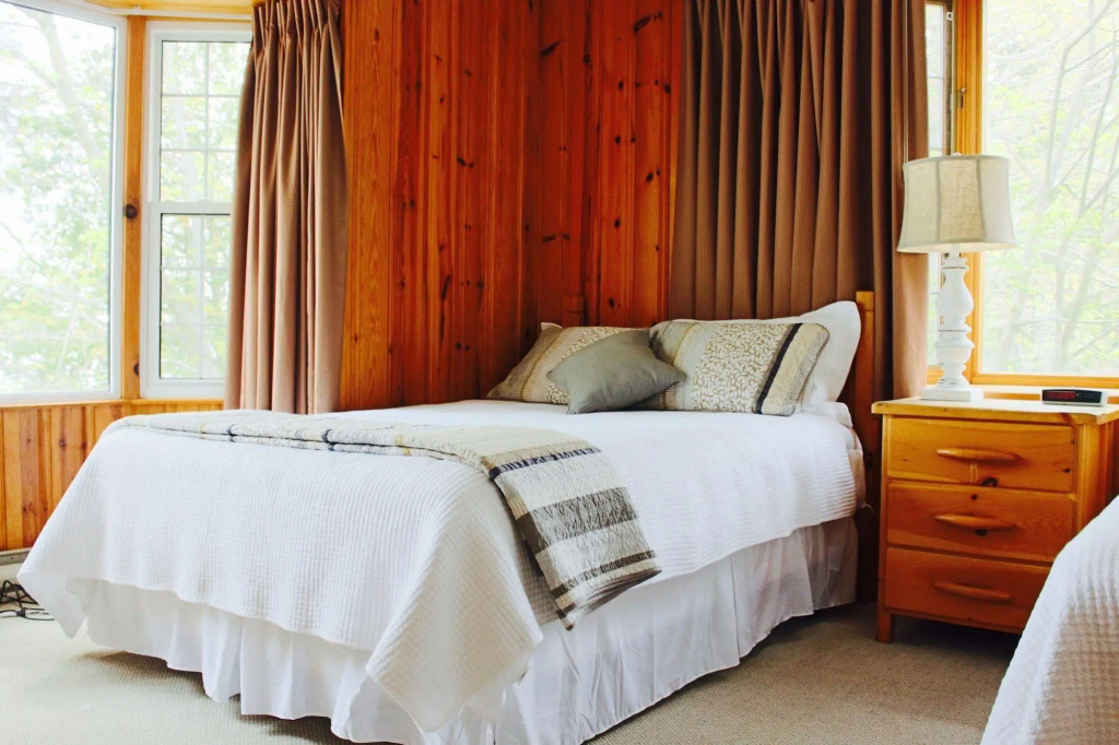 Clevelands House Resort Muskoka
