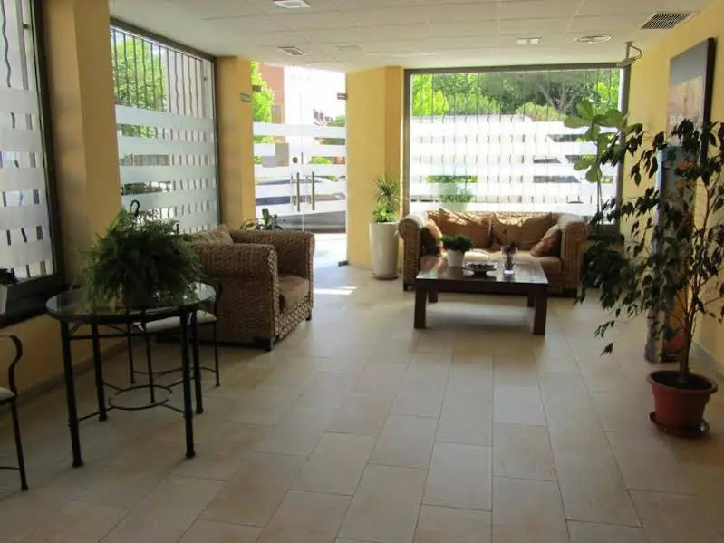 UP Hotel Velilla