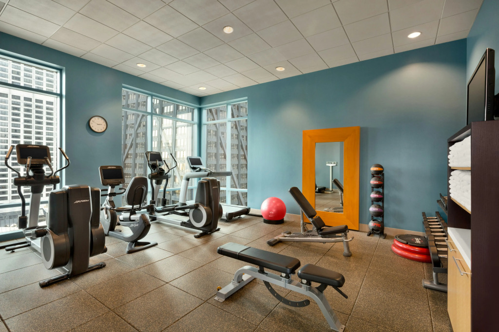 Hilton Chicago Magnificent Mile Suites