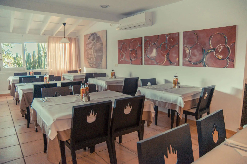 Aparthotel Holiday Center