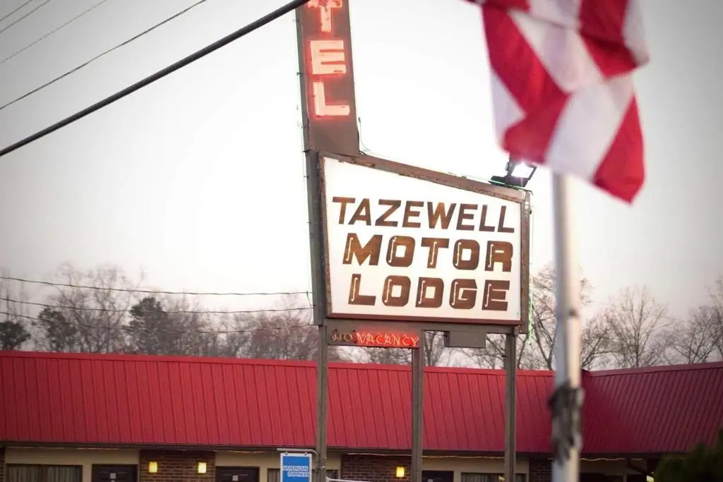 Tazewell Motor Lodge