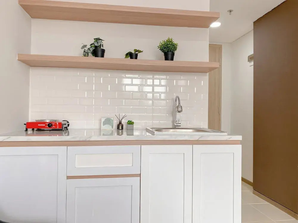 Studio Apartment At Meikarta Near Aeon Delta Mas