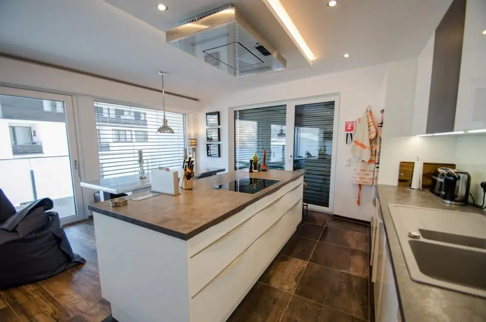 Superb Alpine Lodges Zell am See 6-8pax
