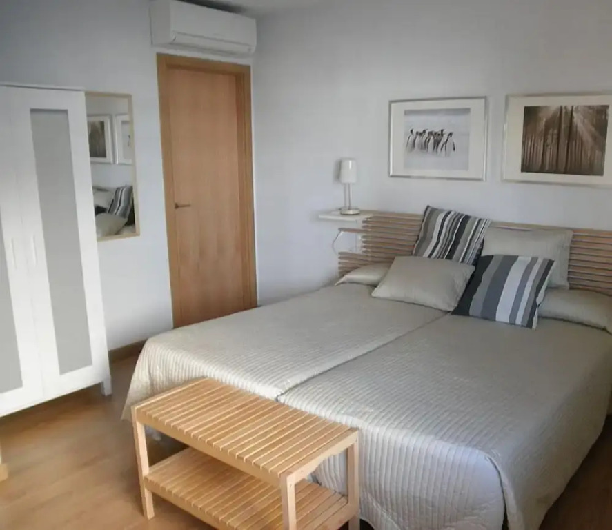 Dormavalencia Hostel