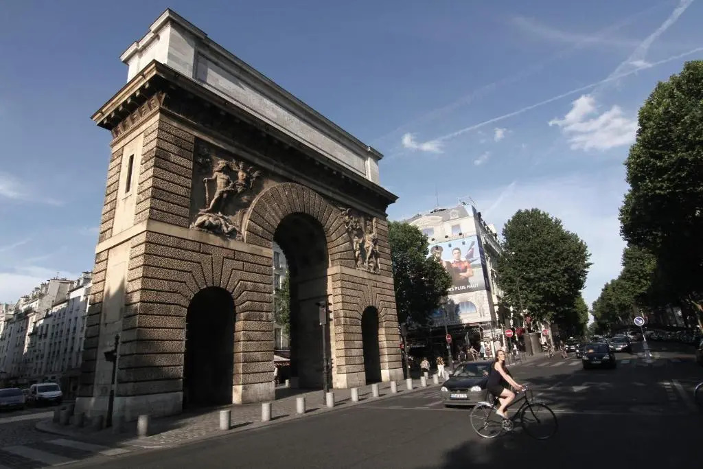 Moris Grands Boulevards