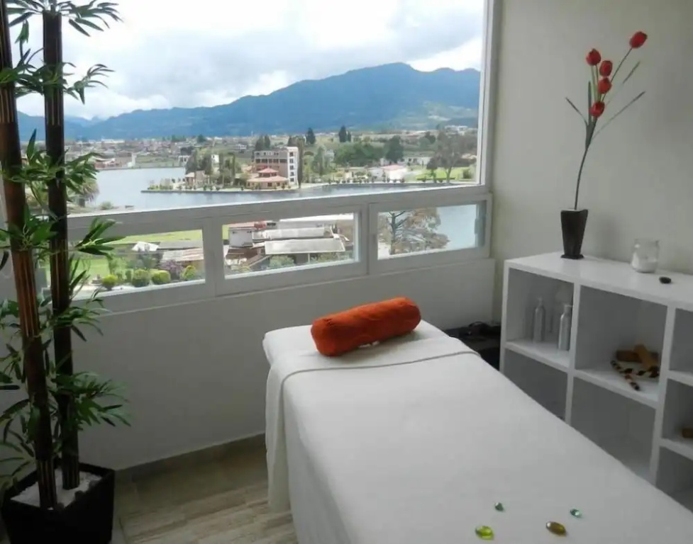 Hotel 9 Manantiales