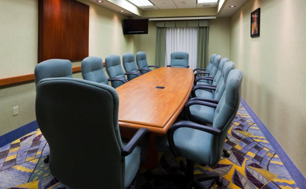 Holiday Inn Express & Suites Toluca Zona Aeropuerto by IHG